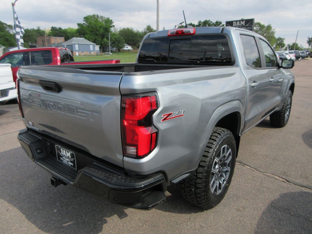 2023 Chevrolet Colorado Image 5