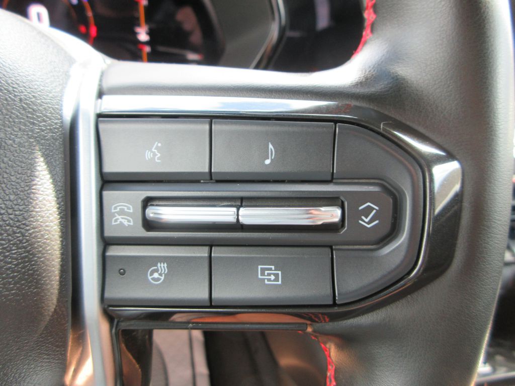 2023 Chevrolet Colorado Image 17