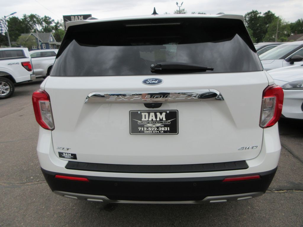 2022 Ford Explorer Image 4