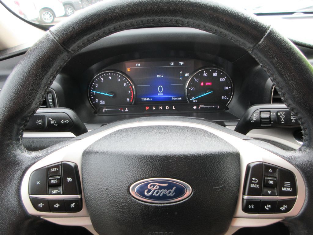 2022 Ford Explorer Image 13