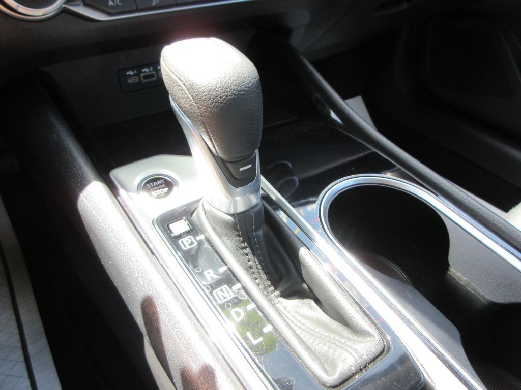 2024 Nissan Altima Image 21