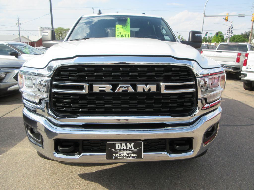 2024 RAM 2500 Image 7