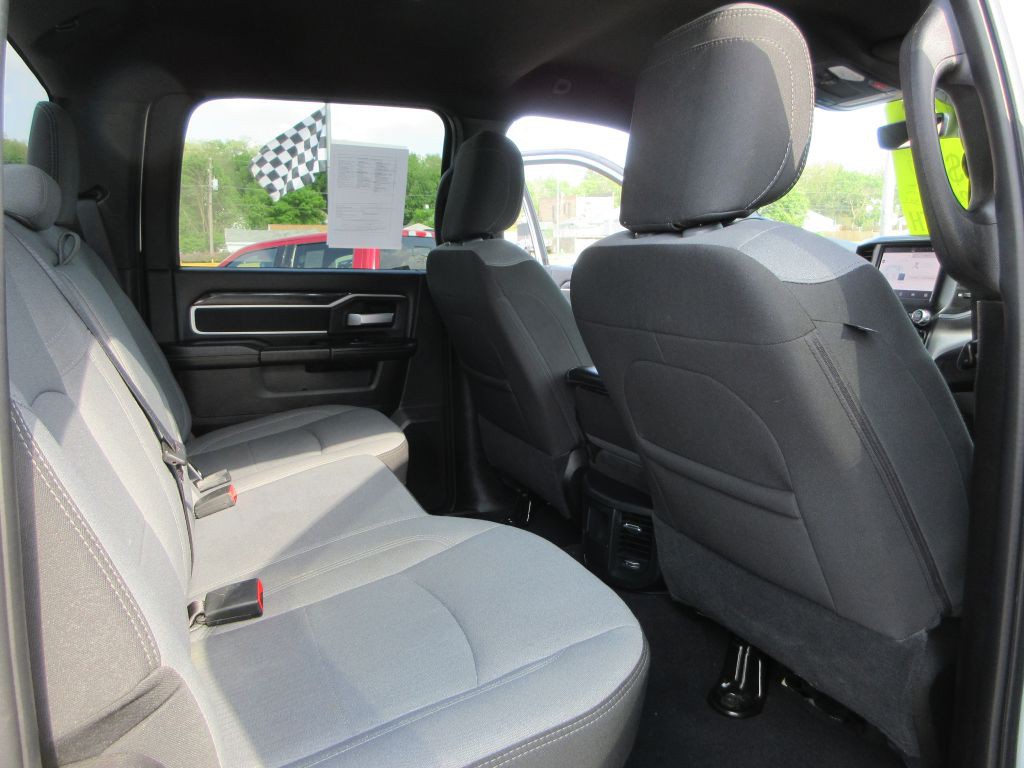 2024 RAM 2500 Image 10