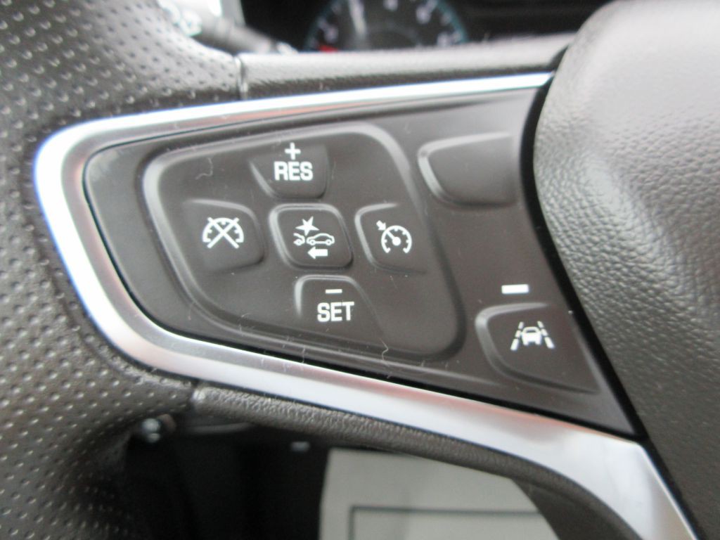 2024 Chevrolet Equinox Image 15
