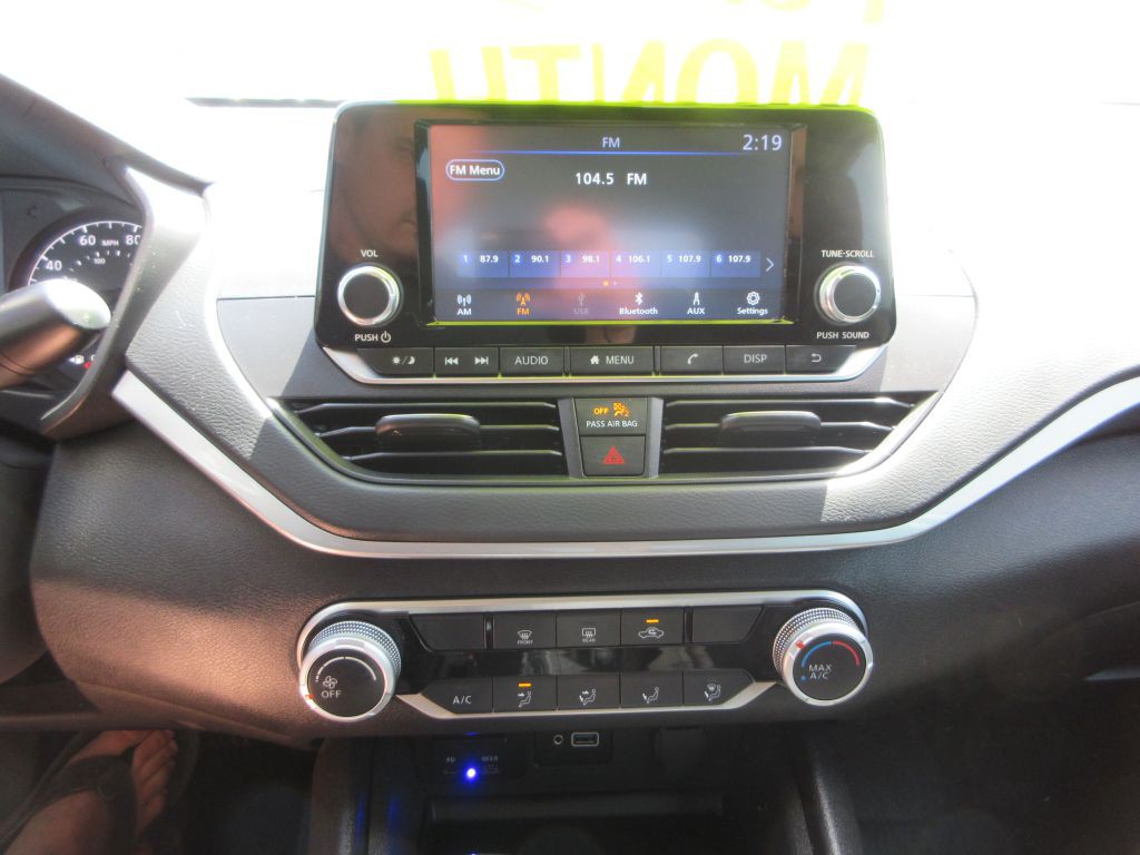 2024 Nissan Altima Image 18