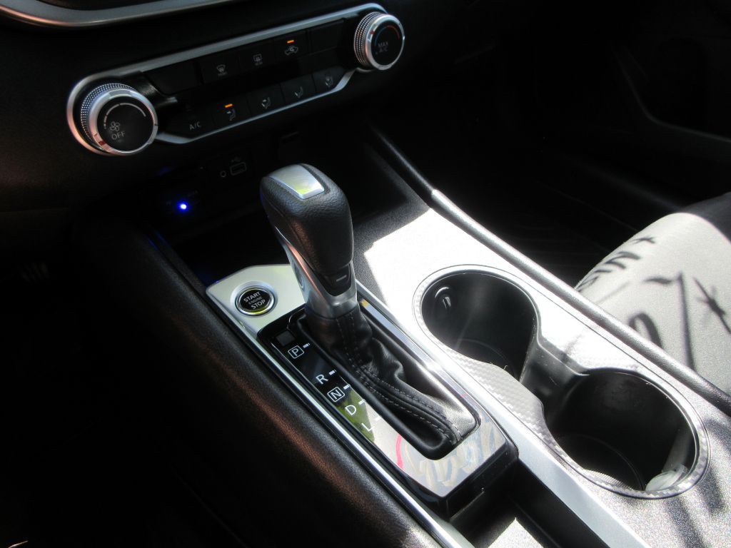 2024 Nissan Altima Image 20