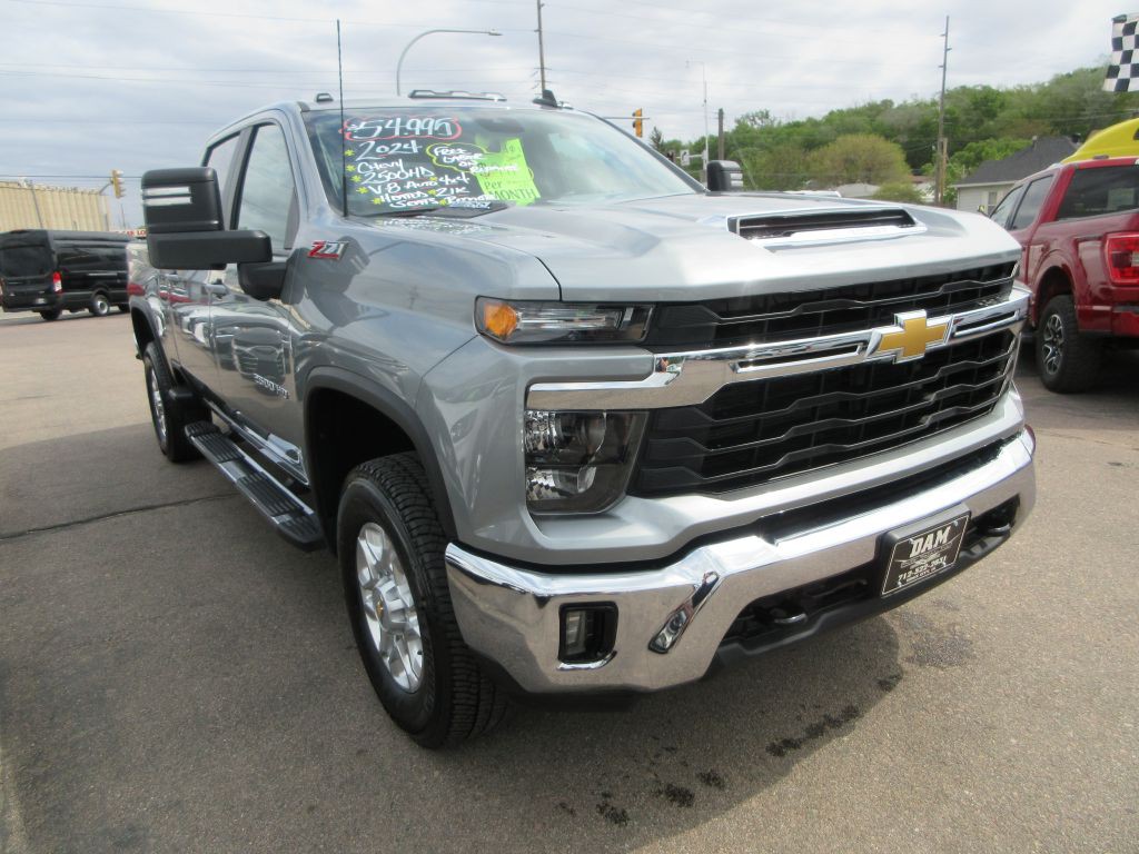 2024 Chevrolet Silverado 1500 Image 6