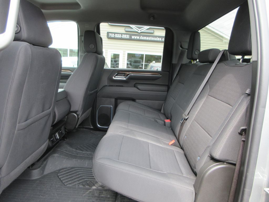 2024 Chevrolet Silverado 1500 Image 9