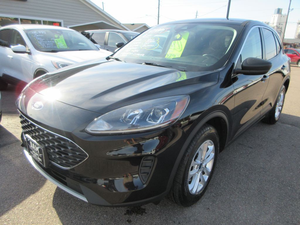2022 Ford Escape Image 1