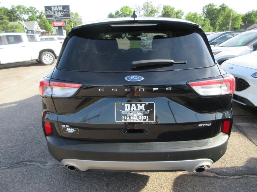 2022 Ford Escape Image 4