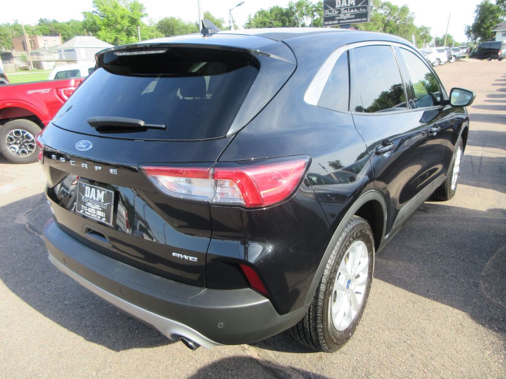 2022 Ford Escape Image 5
