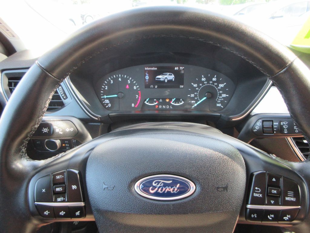 2022 Ford Escape Image 12