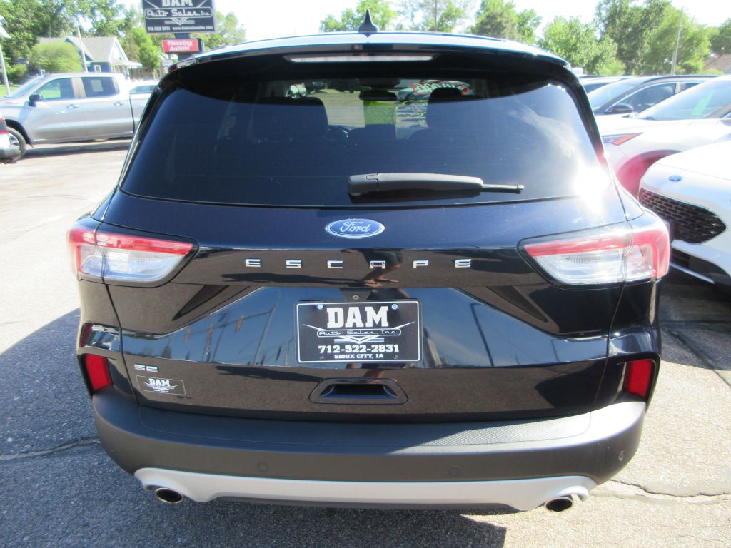 2021 Ford Escape Image 4