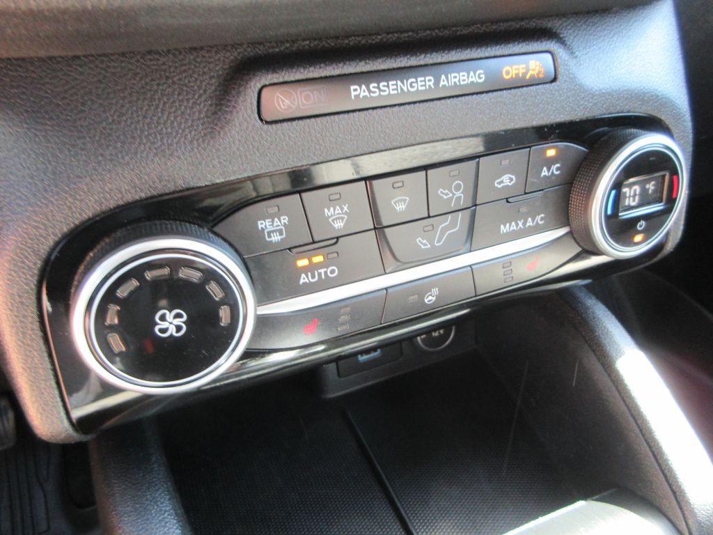 2021 Ford Escape Image 14