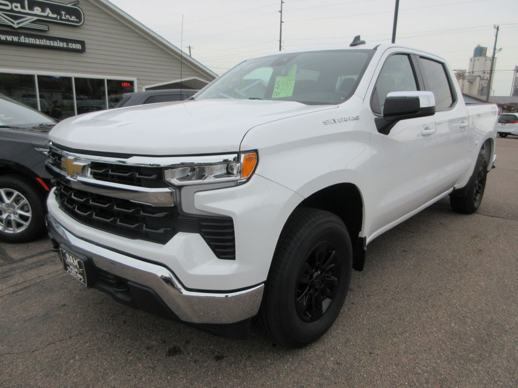2023 Chevrolet Silverado 1500 Image 1