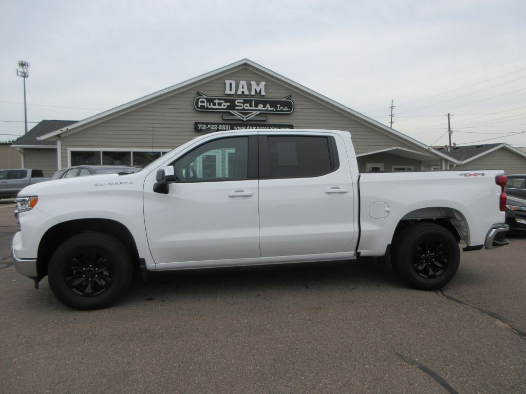2023 Chevrolet Silverado 1500 Image 2