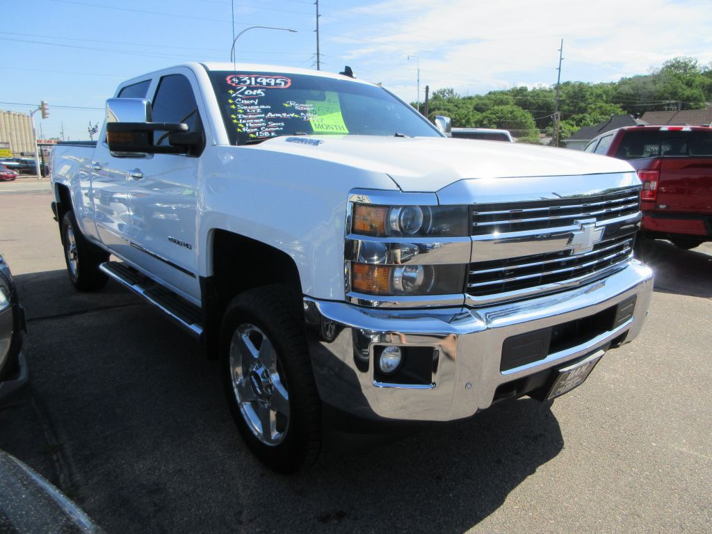 2015 Chevrolet Silverado 1500 Image 5