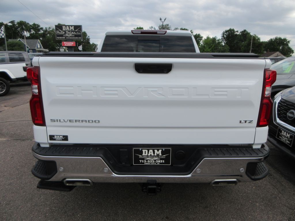 2024 Chevrolet Silverado 1500 Image 4