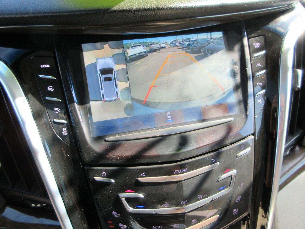 2020 Cadillac Escalade Image 14