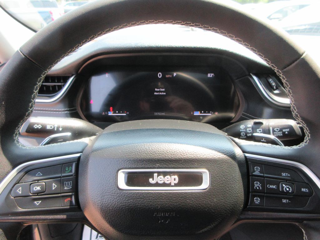2023 Jeep Grand Cherokee Image 13