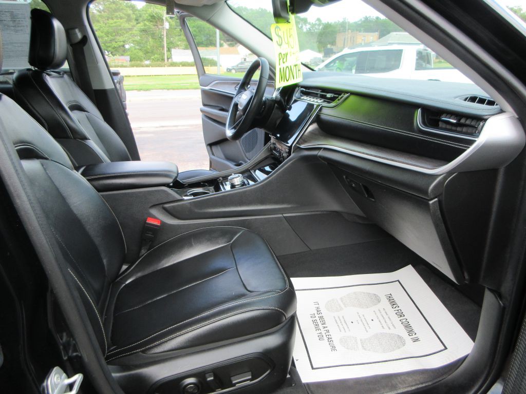 2023 Jeep Grand Cherokee Image 11