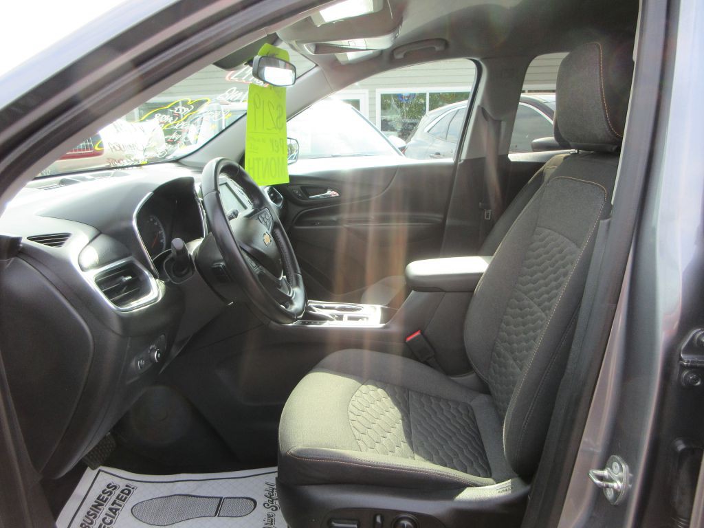 2018 Chevrolet Equinox Image 8