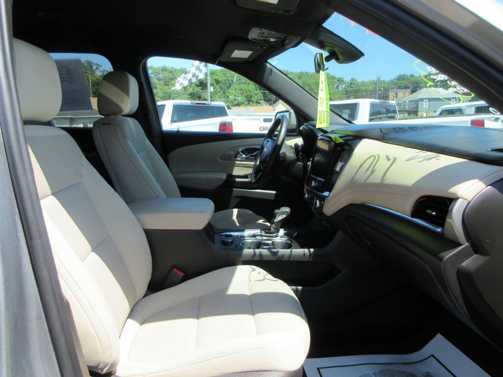2023 Chevrolet Traverse Image 11