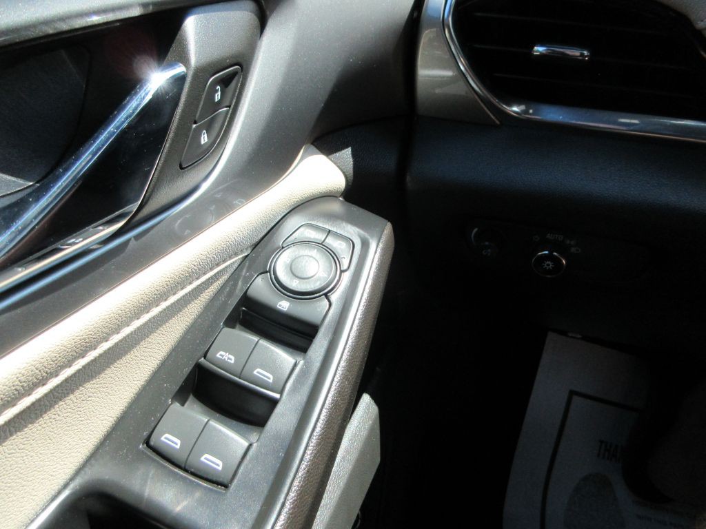 2023 Chevrolet Traverse Image 23