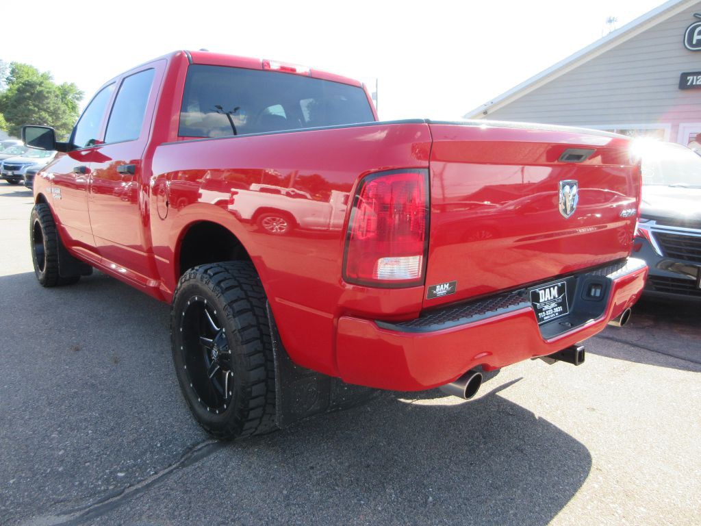 2018 RAM 1500 Image 3