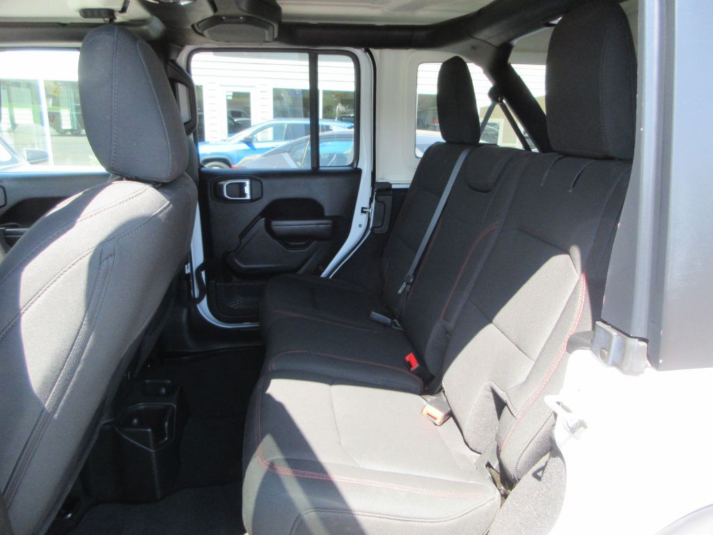 2023 Jeep Wrangler Image 9