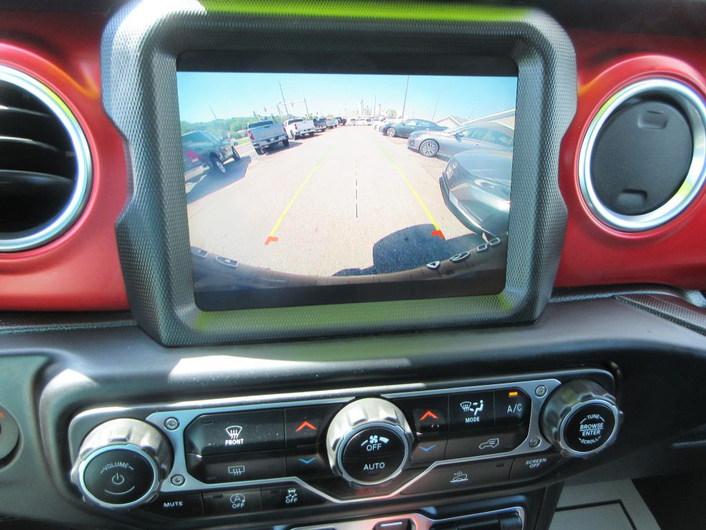 2023 Jeep Wrangler Image 13