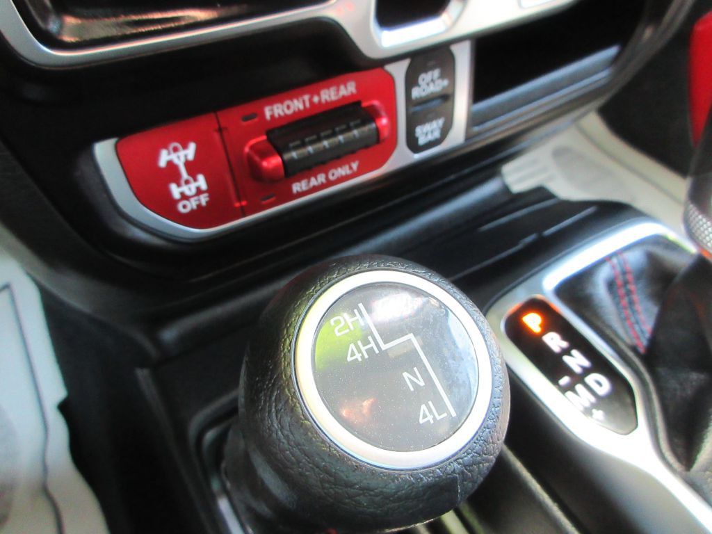 2023 Jeep Wrangler Image 15