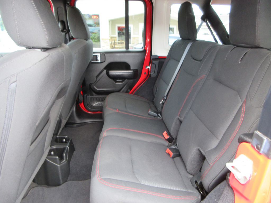 2023 Jeep Wrangler Image 9