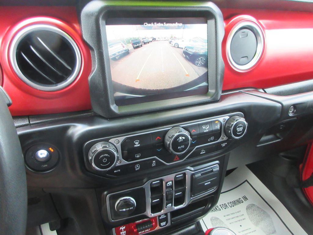 2023 Jeep Wrangler Image 13