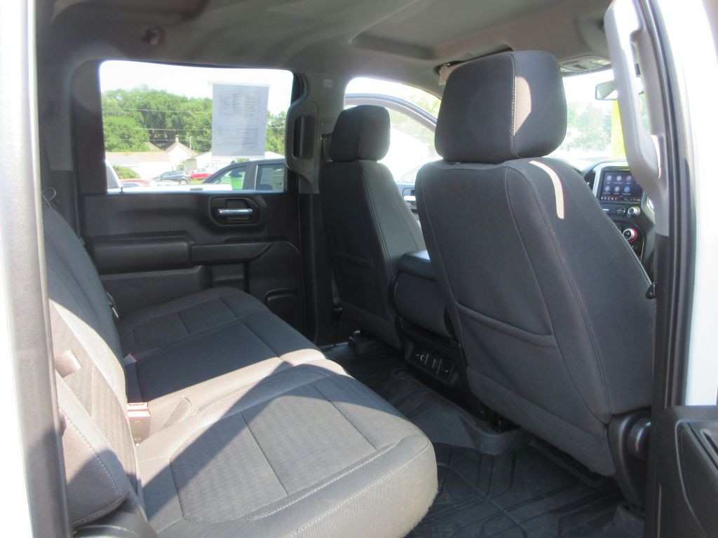 2022 Chevrolet Silverado 1500 Image 10