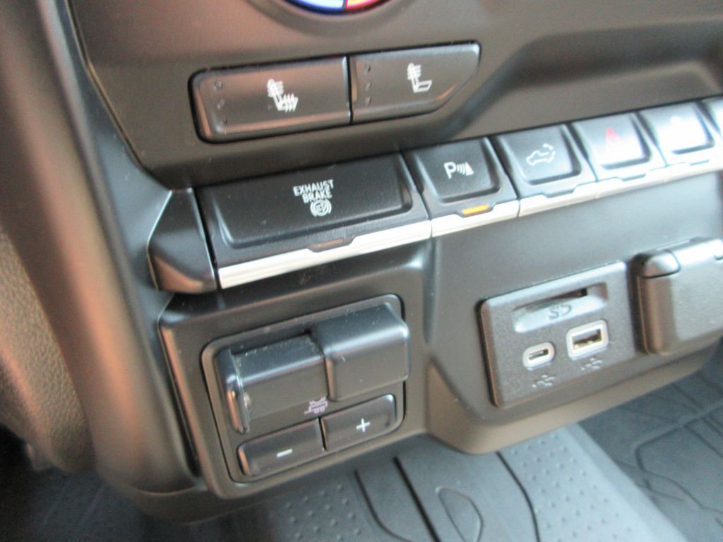2022 Chevrolet Silverado 1500 Image 14