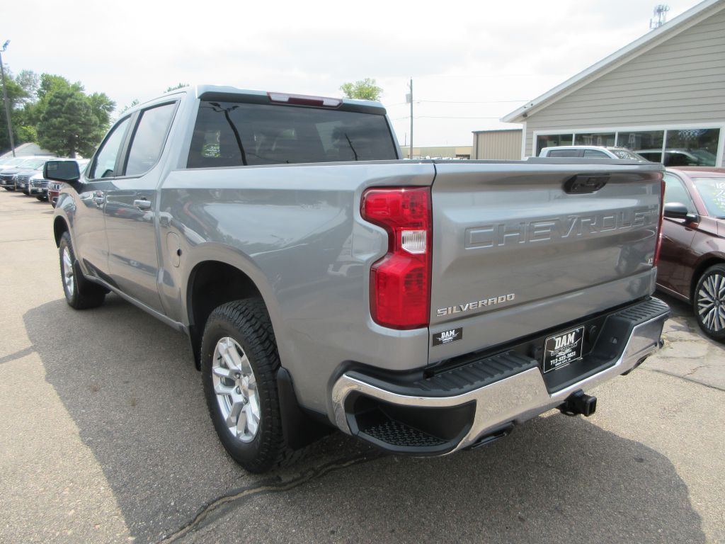 2023 Chevrolet Silverado 1500 Image 3