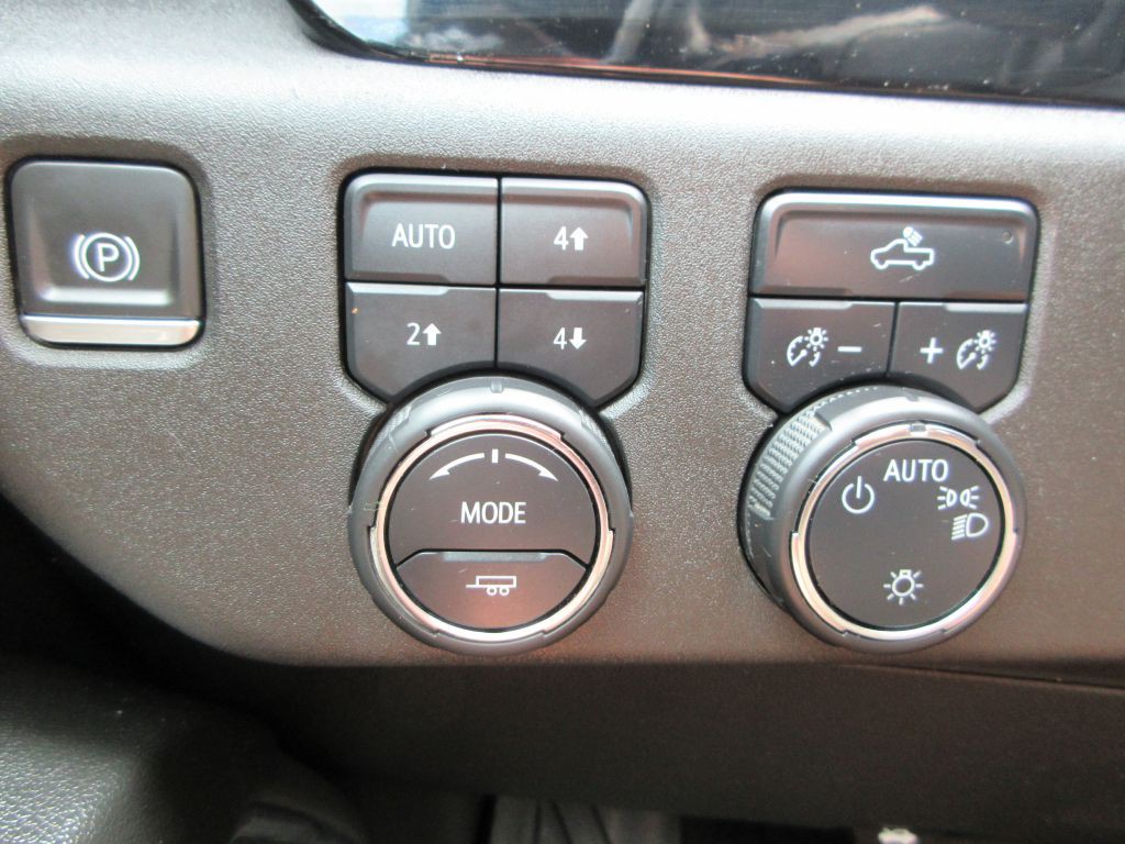 2023 Chevrolet Silverado 1500 Image 17