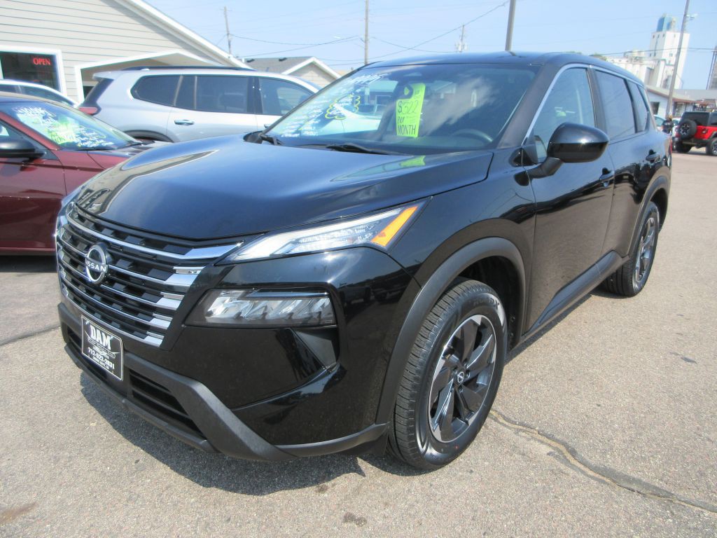 2024 Nissan Rogue Image 1