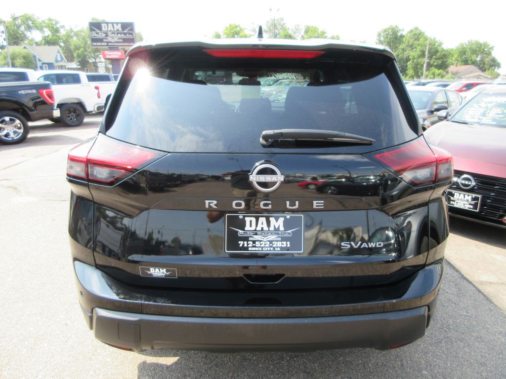 2024 Nissan Rogue Image 4