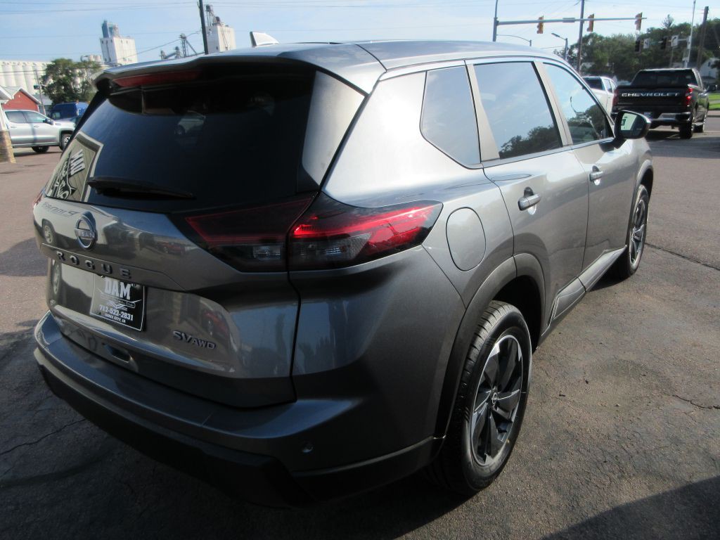 2024 Nissan Rogue Image 4