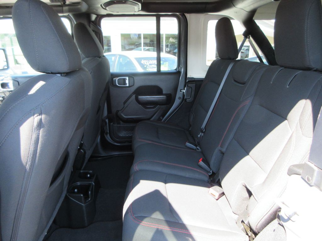 2023 Jeep Wrangler Image 9