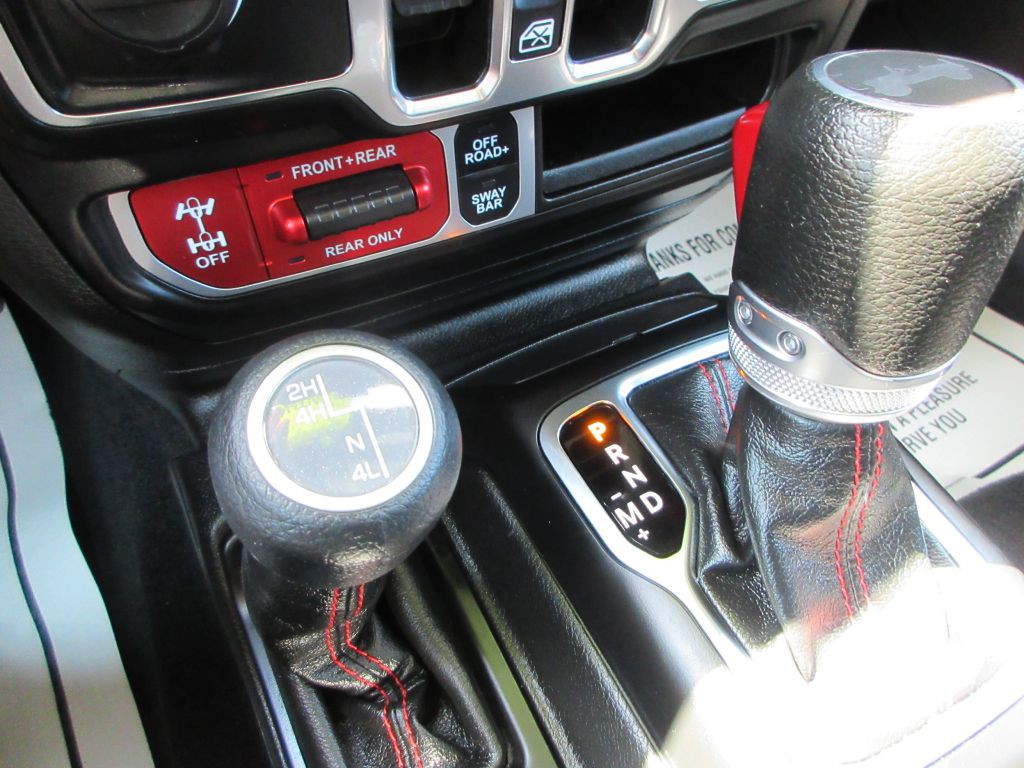 2023 Jeep Wrangler Image 14
