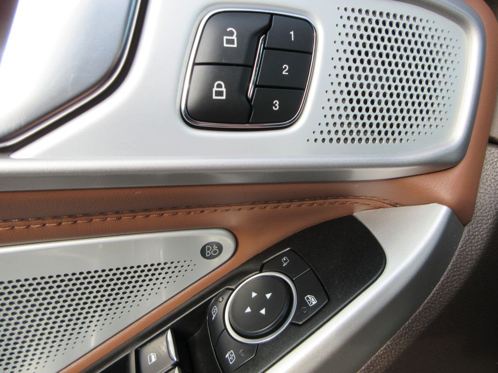 2022 Ford Explorer Image 20