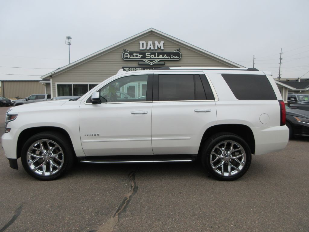 2018 Chevrolet Tahoe Image 2