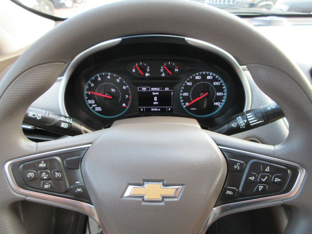 2025 Chevrolet Malibu Image 12