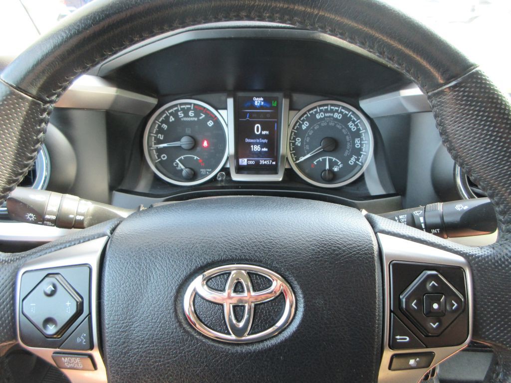 2023 Toyota Tacoma Image 12