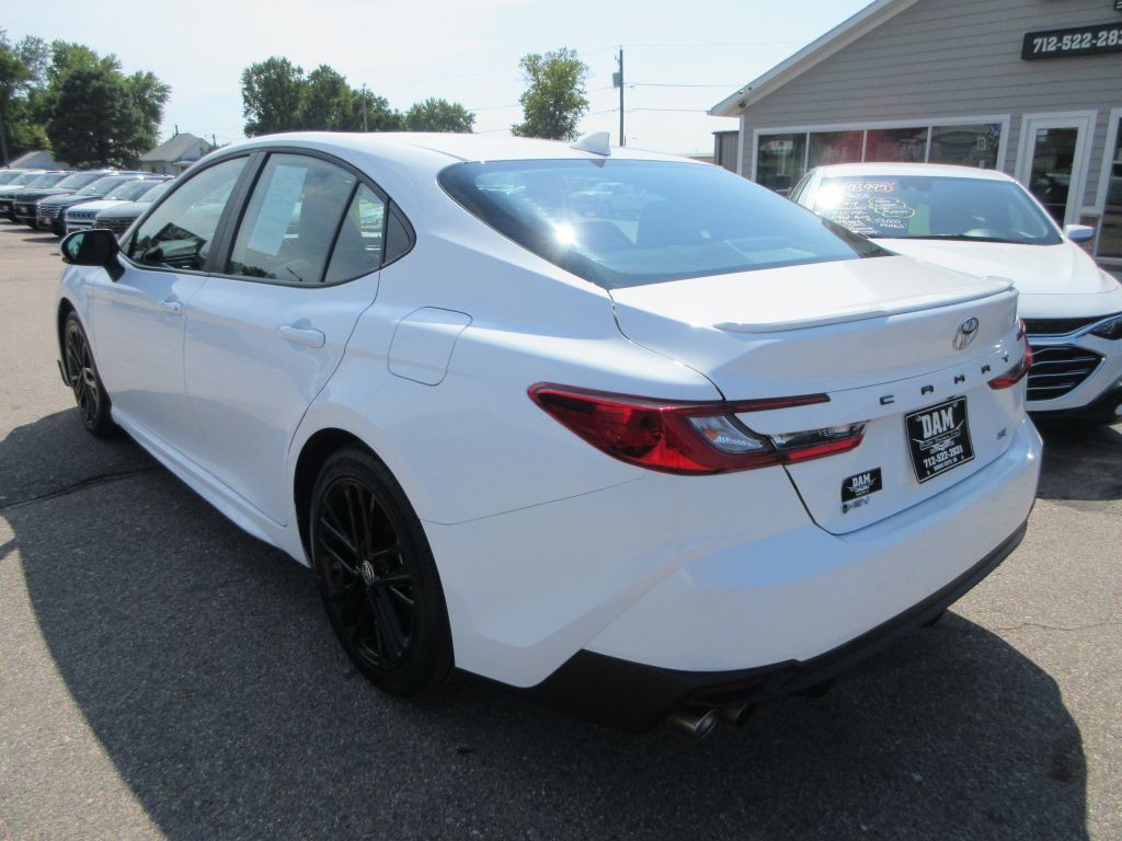 2025 Toyota Camry Image 3