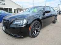 Image for 2023 Chrysler 300 S ID: 7601809