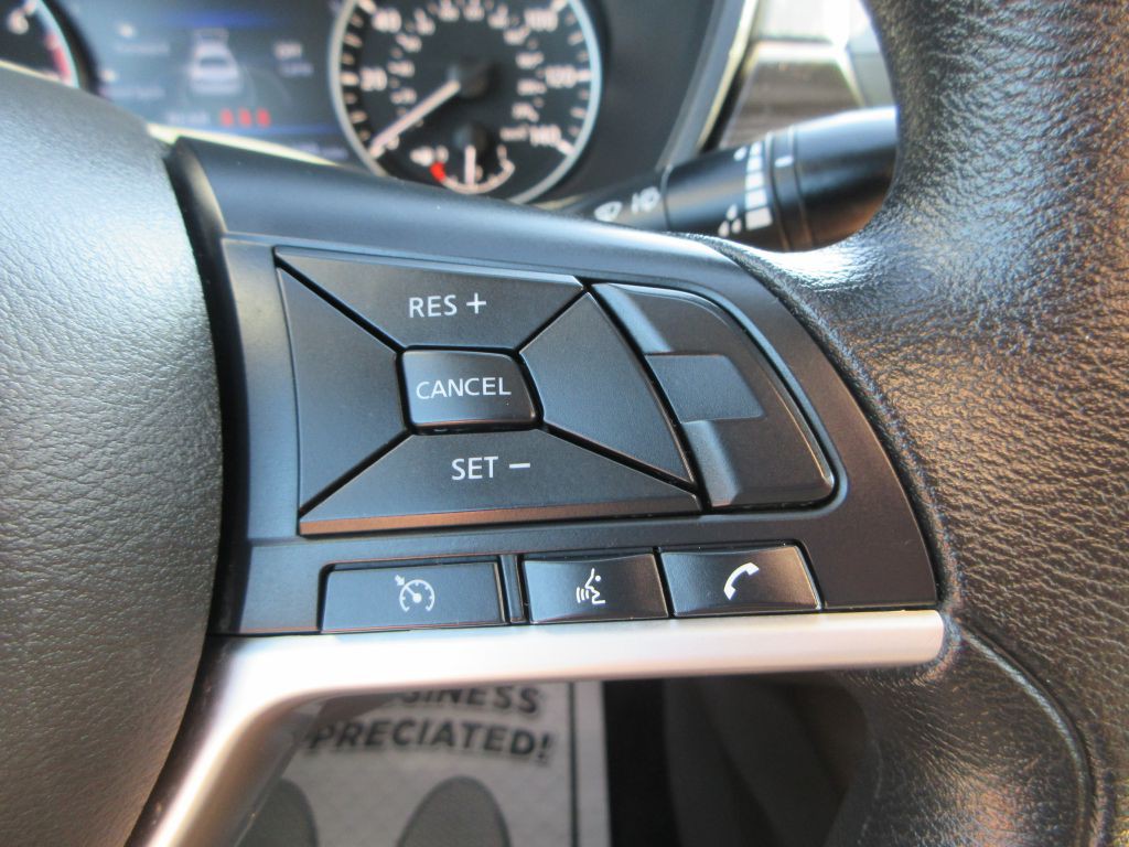 2025 Nissan Altima Image 16